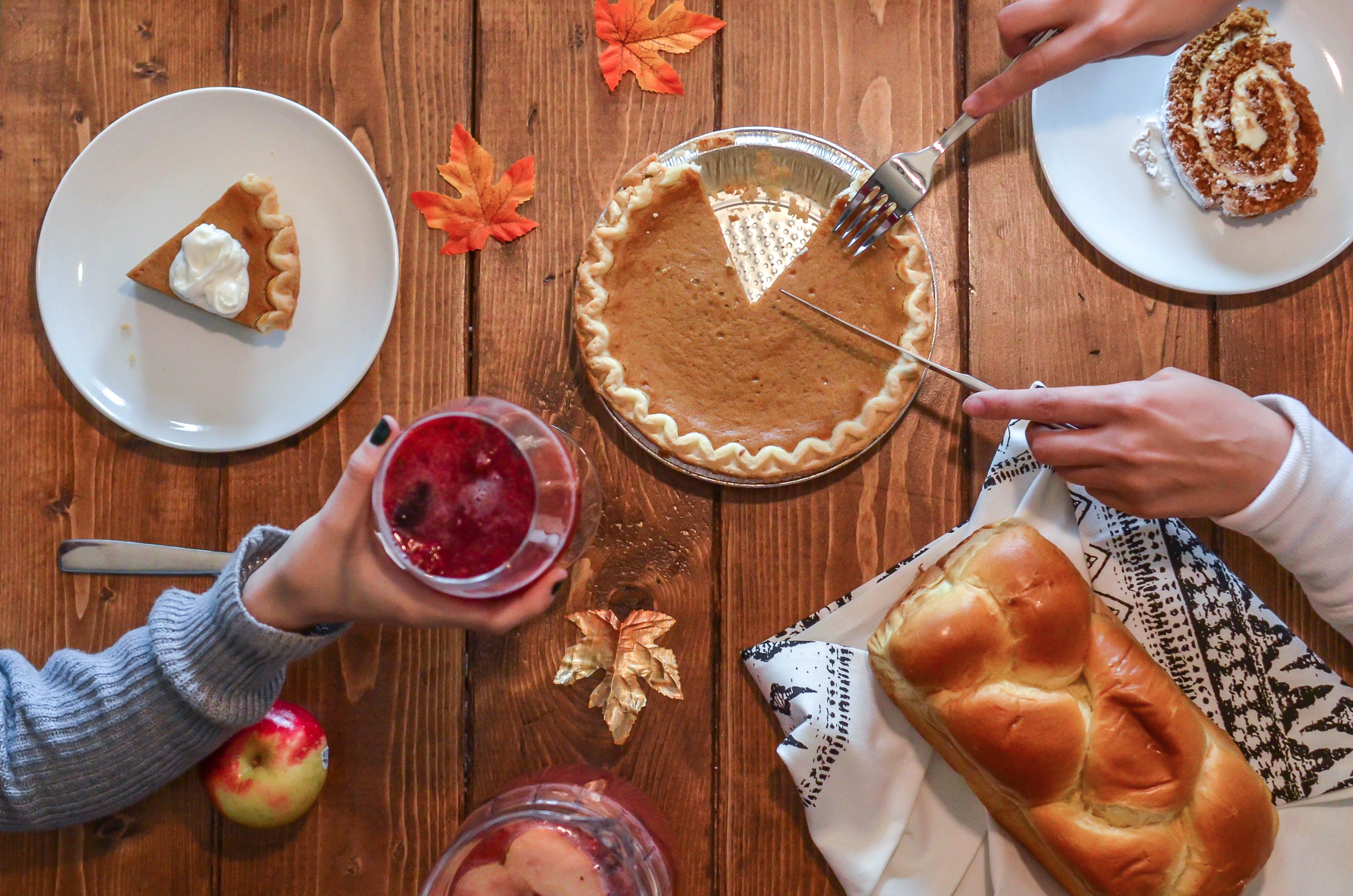 10 Tips To Stay Fit On Thanksgiving. Eat Well, Feel Good, And Enjoy A ...